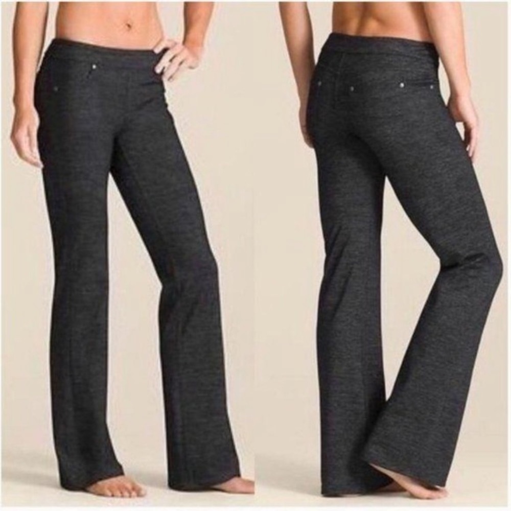 Athleta Bettona classic bottom